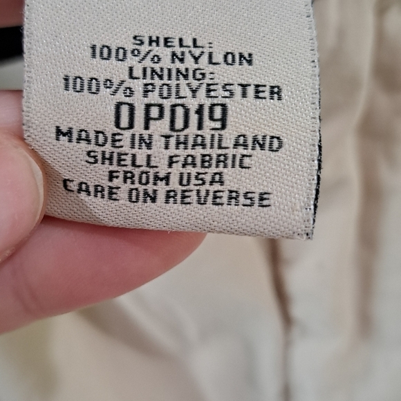 L.L. BEAN Men's Large Convertible Pants Zip Off Nylon Belted Tan 34" Waist Hike - Picture 3 of 12